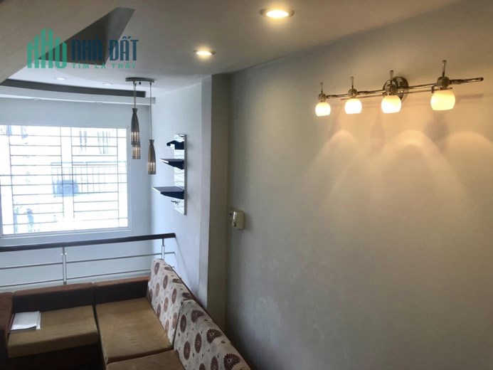 Nhà đẹp sang Nguyễn Văn Cừ Q5 - HXH thông - Cách Quận 1 chỉ vài bước chân - Chưa đến 5tỷ