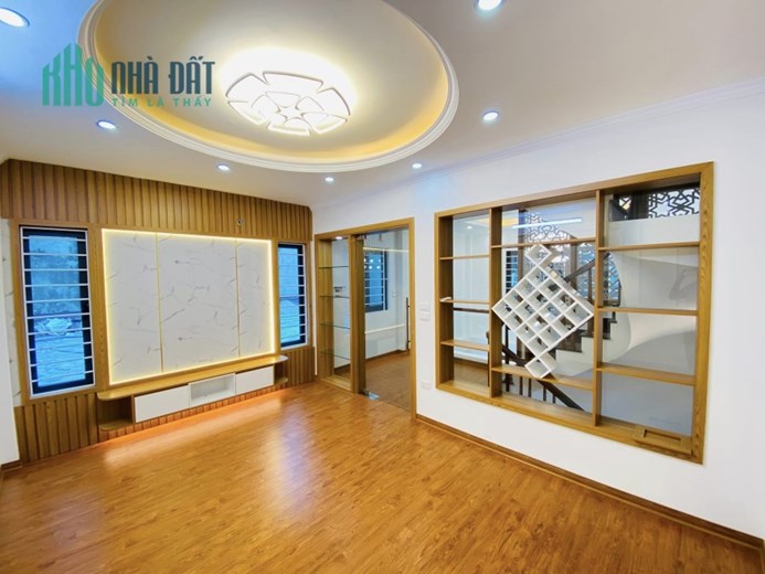 BÁN NHÀ ĐẸP PHỐ MINH KHAI , HAI BÀ TRƯNG 55 M5T NHỈNH 7 TỶ