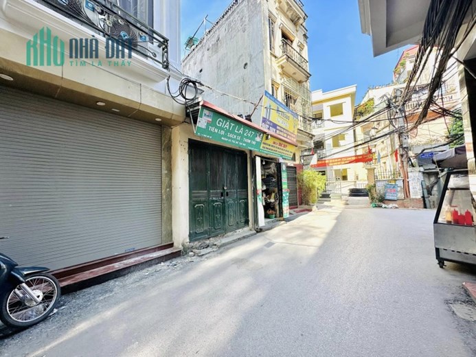 Siêu Phẩm Tòa nhà Văn Phòng 80m2, 38 tỷ Đống Đa Hà Nội