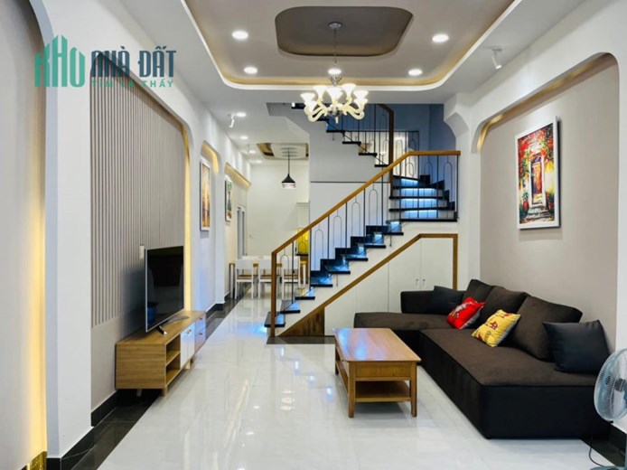 Bán Nhà Đẹp 4 Tầng HXH Đ.Trường Sa.Phú Nhuận- 62 m2 -Nở Hậu- 4,1 x15m- Giảm Chào : 11,3 Tỷ