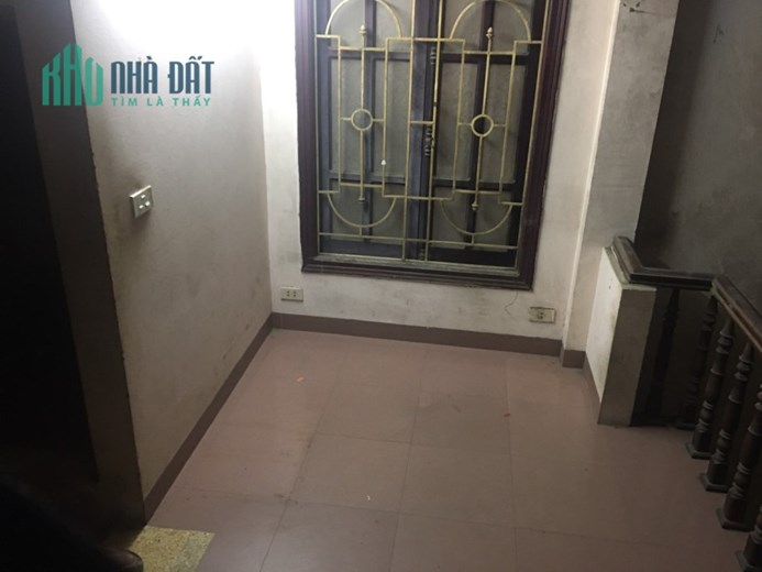Chính chủ cho thuê căn nhà tại 238 Khương Đình. Hà nội