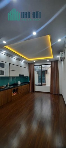 Bán Nhà 3.8 Tỷ, Ô Tô Tránh Đường Lê Văn Hiến DT 30m2 * 5 tầng Cho Thuê 14tr/th.0965283789