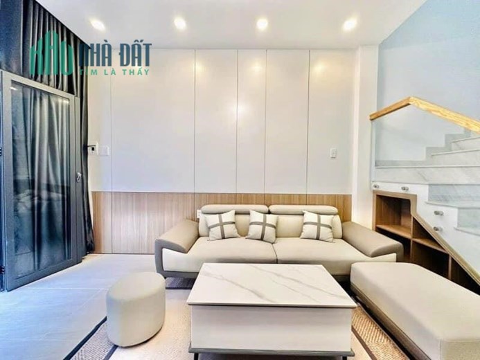 ĐS 2 - P16 - GÒ VẤP - 35M2 - 2 PN NHÀ SIÊU LUNG LINH - TẶNG LUÔN NỘI THẤT. CHỈ DỌN VÀO Ở. GIÁ GIẢM