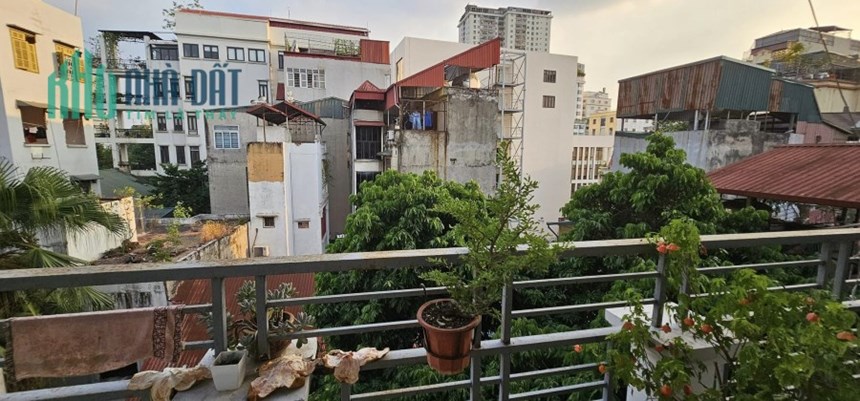 HIẾM NHÀ BÁN-ÔTÔ TRÁNH-20M RA PHỐ TĂNG BẠT HỔ-MẶT TIỀN RỘNG-2THOÁNG-42M 11xTỶ
