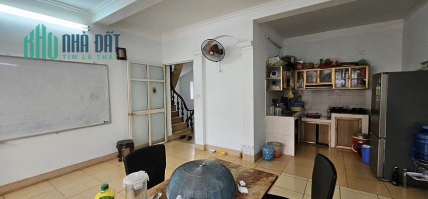 HIẾM NHÀ BÁN-ÔTÔ TRÁNH-20M RA PHỐ TĂNG BẠT HỔ-MẶT TIỀN RỘNG-2THOÁNG-42M 11xTỶ