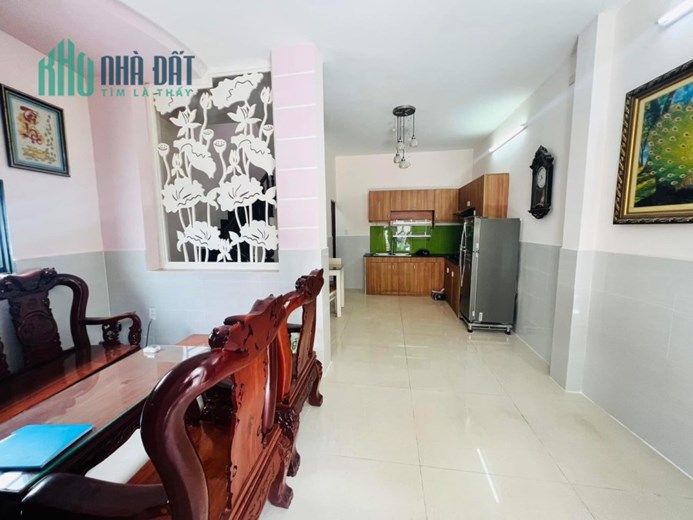 SIÊU HIẾM PHƯỜNG 5 GIÁP BÌNH THẠNH, 42M2, 3 TẦNG SÂN THƯỢNG 3PN, CĂN GÓC 2 MẶT SIÊU THOÁNG