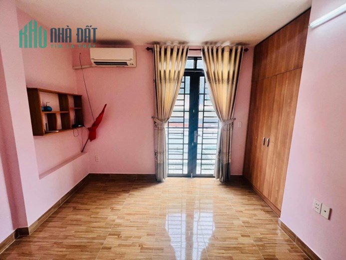 SIÊU HIẾM PHƯỜNG 5 GIÁP BÌNH THẠNH, 42M2, 3 TẦNG SÂN THƯỢNG 3PN, CĂN GÓC 2 MẶT SIÊU THOÁNG