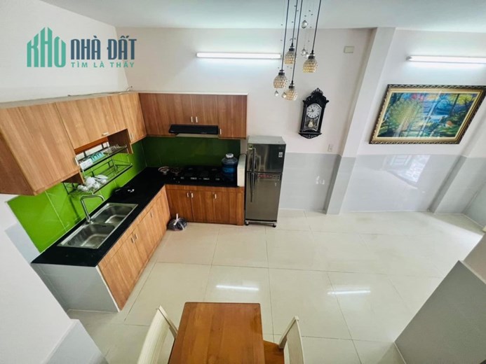 SIÊU HIẾM PHƯỜNG 5 GIÁP BÌNH THẠNH, 42M2, 3 TẦNG SÂN THƯỢNG 3PN, CĂN GÓC 2 MẶT SIÊU THOÁNG