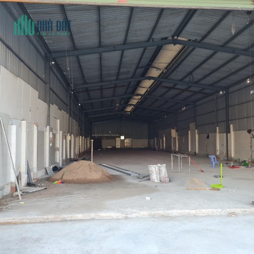 Chính Chủ Cho Thuê Kho Mặt Tiền Vị Trí Trung Tâm
