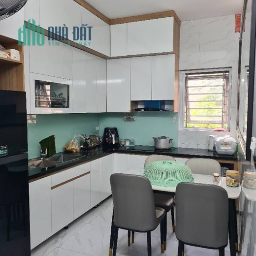 Bán nhà chính chủ Trung Tâm Cầu Giấy - Ô tô Vào Nhà - Kinh Doanh - Văn Phòng 62m x 4T Nhỉnh 8 tỷ