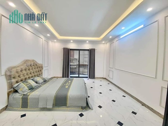 Bán nhà phố Trương Định, 30m x 5, nhà đẹp khoe họ hàng , 0945676597