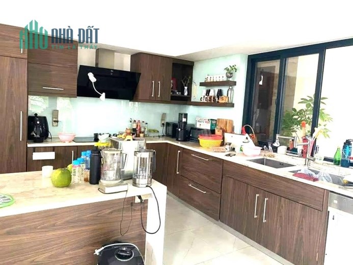 Bán nhà MTKD Lê Văn Lương, Phước Kiển, 170m2 chỉ :12 tỷ sát Phú Mỹ Hưng Q7