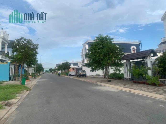 ĐÁT XÂY BIỆT THỰ PHẠM VĂN HAI BÌNH CHÁNH 10X 21M THỔ CƯ