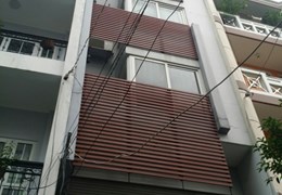 Chỉ 10.5 tỷ có ngay nhà 5 lầu, sẵn HĐT Hẻm sang Nguyễn Hồng Đào