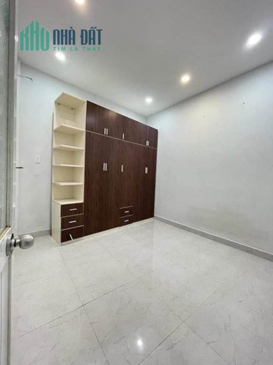 383./ LÊ ĐỨC THỌ - P17 - GÒ VẤP - 65M2 - NỞ HẬU. GIÁ NGỘP 5 TỶ 5.
_ MẶT TIỀN HẺM KINH DOANH- KQH.