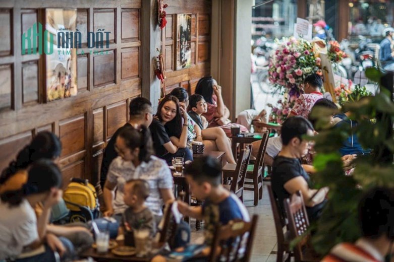 SẬP HẦM VỊ TRÍ VÀNG XÔ VIẾT NGHỆ TĨNH HẢI CHÂU ĐÀ NẴNG 2 TRƯỜNG ĐH ĐÔNG Á VÀ KIẾN TRÚC 180tr/năm