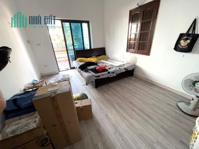 NHÀ ĐẸP - ÔTÔ VÀO NHÀ - GIÁ TỐT - CHÍNH CHỦ Cần Bán Nhanh Nhà Đẹp View Phạm Văn Đồng