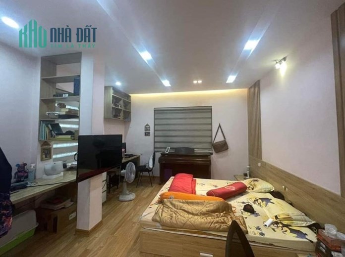 Thua lỗ CK bán gấp nhà mặt phố Phố Huế sầm uất gần Chợ Mơ 70m2 chỉ 25.38 tỷ. LH 0989.62.6116