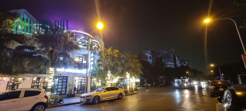 Nhà Hoàng như Tiếp, Bồ Đề, sát công viên, vỉa hẻ, rộng thoáng, oto tránh đỗ 78m, 15 tỷ
