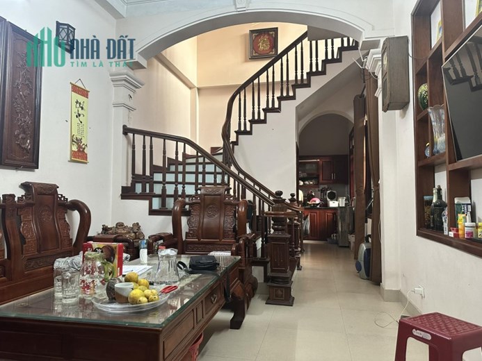 Bán nhà Hà Huy Tập, Yên Viên, lô góc thoáng, oto thông, gần trường chợ, 68m, 4 tỷ 5
