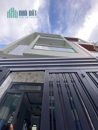 GẦN 100M2  3 TẦNG CHỈ NHỈNH 5 TỶ - HƯƠNG LỘ 2 - BÌNH TÂN