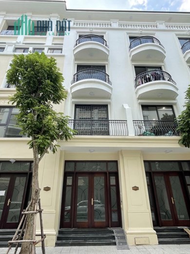 Chính chủ cho thuê căn Liền Kề tại San Hô( cách khu hồ tạo 50m) , Vinhomes Ocean Park 2