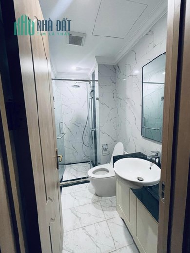 Chính chủ cho thuê căn Liền Kề tại San Hô( cách khu hồ tạo 50m) , Vinhomes Ocean Park 2