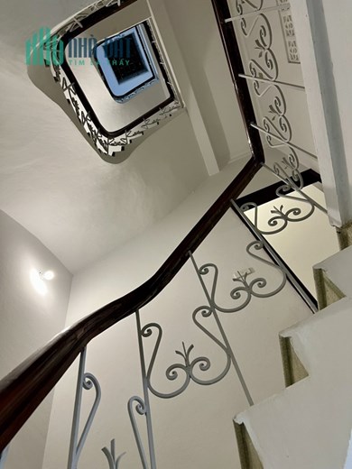 Cho thuê mặt bằng kinh doanh Thái Hà 52m2 x 4T 2 mặt tiền thoáng 4m6