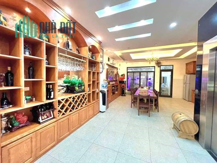 Bán Căn Biệt Thự Gleximco Lê Trọng Tấn 120m2 x 4 tầng thang máy, 4 phòng khép kín, nội thất sang