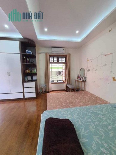 Bán Nhà Ngõ 5 Đường Lê Đức Thọ 43m2 x 5 tầng, căn góc, 4 phòng ngủ khép kín full nội thất, ô tô gần
