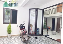 Nhà mê lửng - Giá 2 tỷ xx - Kiệt ô tô - Diện tích >90m2 - Nhà mới 3 phòng ngủ - đường Lê Độ, Thanh