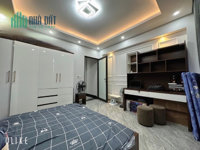 Bán nhà 4 Tầng  oto tận nhà  giá 4ty950 Máy Trai Ngô quyền