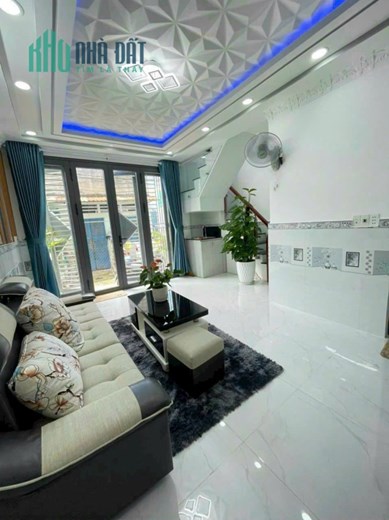Bán Nhà 2 tầng, HUỲNH TẤN PHÁT, THỊ TRẤN NHÀ BÈ, 5x7m chỉ 2.x tỷ