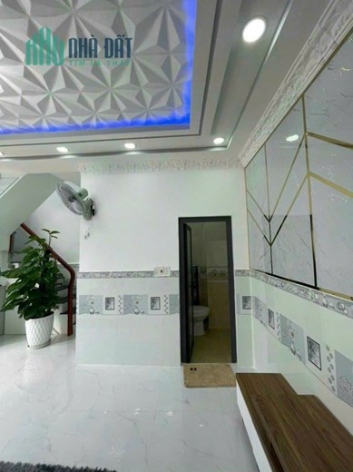 Bán Nhà 2 tầng, HUỲNH TẤN PHÁT, THỊ TRẤN NHÀ BÈ, 5x7m chỉ 2.x tỷ