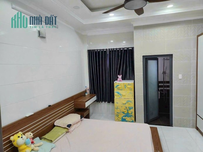 Bán Nhà 4 tầng, HUỲNH TẤN PHÁT, KP7, THỊ TRẤN NHÀ BÈ, 4m x14m chỉ 4.x tỷ