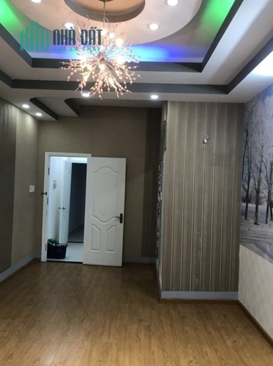 Đẹp quá, nhà 4 tầng, 5 ngủ, Sư Vạn Hạnh, Phường 3, Quận 10, xe hơi, 6,9 tỷ.