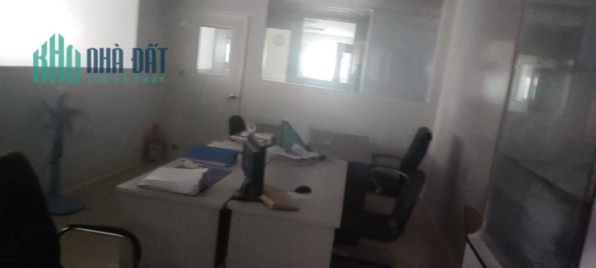 Cần cho thuê 1 kho xưởng 400m2 và 1 văn phòng 140m2 tại 20/3 Tam Bình, Hiệp Bình Chánh, TP.Thủ Đức
