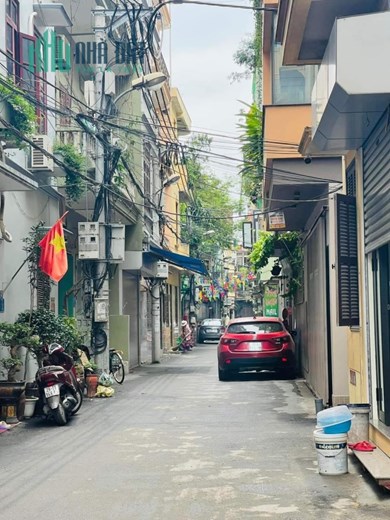 CHUYỂN NHƯỢNG NHÀ TRƯỜNG CHINH Ô TÔ ĐỖ CỬA NGÕ THÔNG NHỈNH 4 TỶ(CÒN THƯƠNG LƯỢNG)