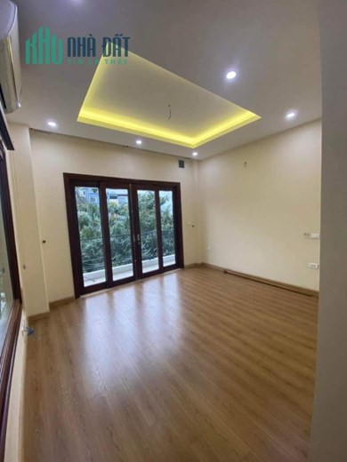 (TUYỆT VỜI) Cho thuê nhà Kim Mã Ba Đình 40mx5T KD oto Spa tóc tạp hóa kho vp hơn 20 tr ở ngay
