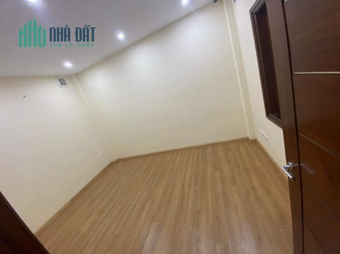 (TUYỆT VỜI) Cho thuê nhà Kim Mã Ba Đình 40mx5T KD oto Spa tóc tạp hóa kho vp hơn 20 tr ở ngay