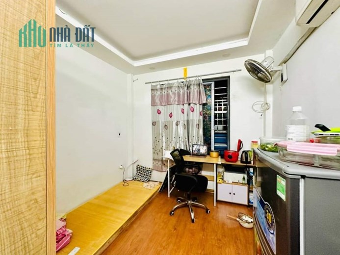 Đống Đa, Đường Láng- MẶT NGÕ THÔNG - 5 TẦNG 6 NGỦ - KINH DOANH TẠP HÓA - GẦN PHỐ - GIẾNG TRỜI 30m,