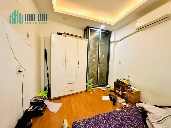 Đống Đa, Đường Láng- MẶT NGÕ THÔNG - 5 TẦNG 6 NGỦ - KINH DOANH TẠP HÓA - GẦN PHỐ - GIẾNG TRỜI 30m,