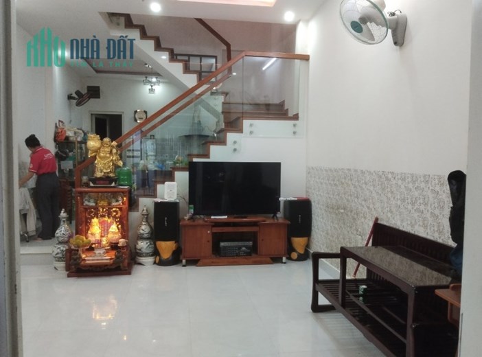 SỞ HỮU NHÀ ĐẤT RÔNG, GIÁ RẺ, NHÀ 3 NGỦ, Ở NGAY, TT Q. CẨM LÊ 2.x TỶ.