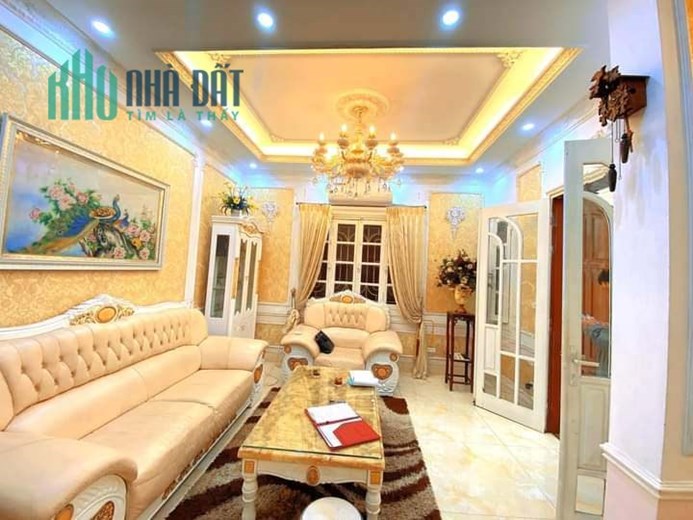Bán Căn Biệt Thự MiNi Ngõ 68 Xuân Thủy 50/64m2 x 4 tầng mặt tiền 8,3m, 4 phòng ngủ, nội thất sang