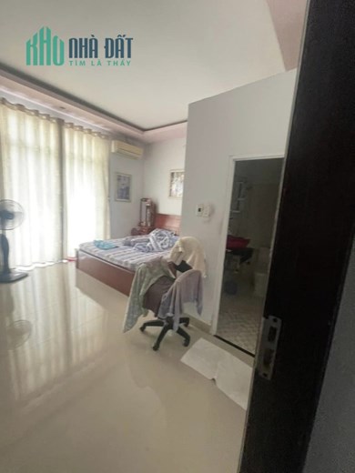 BÁN NHÀ XE HƠI ĐỖ CỬA - 3 TẦNG BTCT - 74M2 - 4PN - NHỈNH 6 TỶ