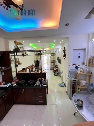 NHÀ ĐẸP - HƯƠNG LỘ 2 - 56m2 - 3 TẦNG - XE HƠI VÀO NHÀ - 4.X TỶ TL