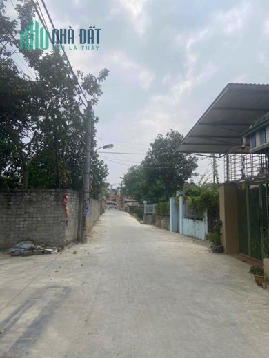 Hàng siêu Hót tại xã đồng tâm, mỹ đức, hà nội
Tài chính từ 300triệu 1 lô(tuỳ theo lô)
Đất trong khu