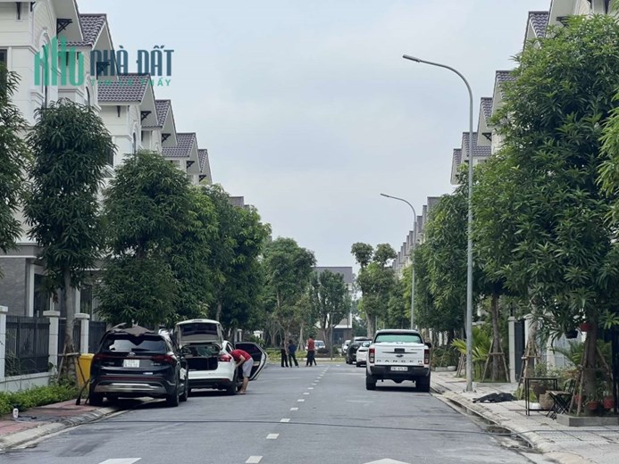 Hơn 6 tỷ có ngay biệt thự vườn Centa VSIP sang xịn ngay sát Ninh Hiệp