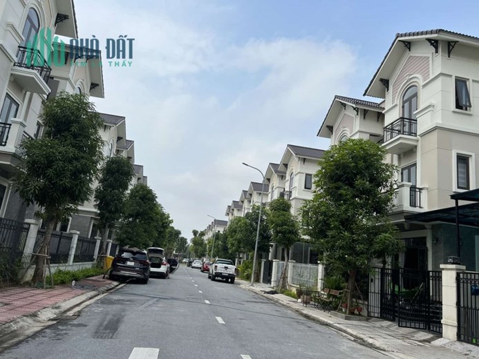 Hơn 6 tỷ có ngay biệt thự vườn Centa VSIP sang xịn ngay sát Ninh Hiệp