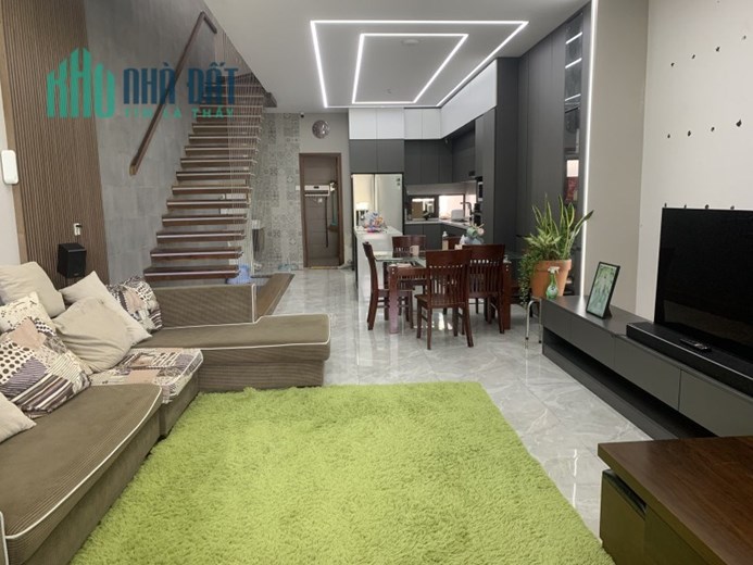 ► Mặt Tiền đường 18m Khuê Trung gần Nguyễn Hữu Thọ 4 tầng Đẹp Chất